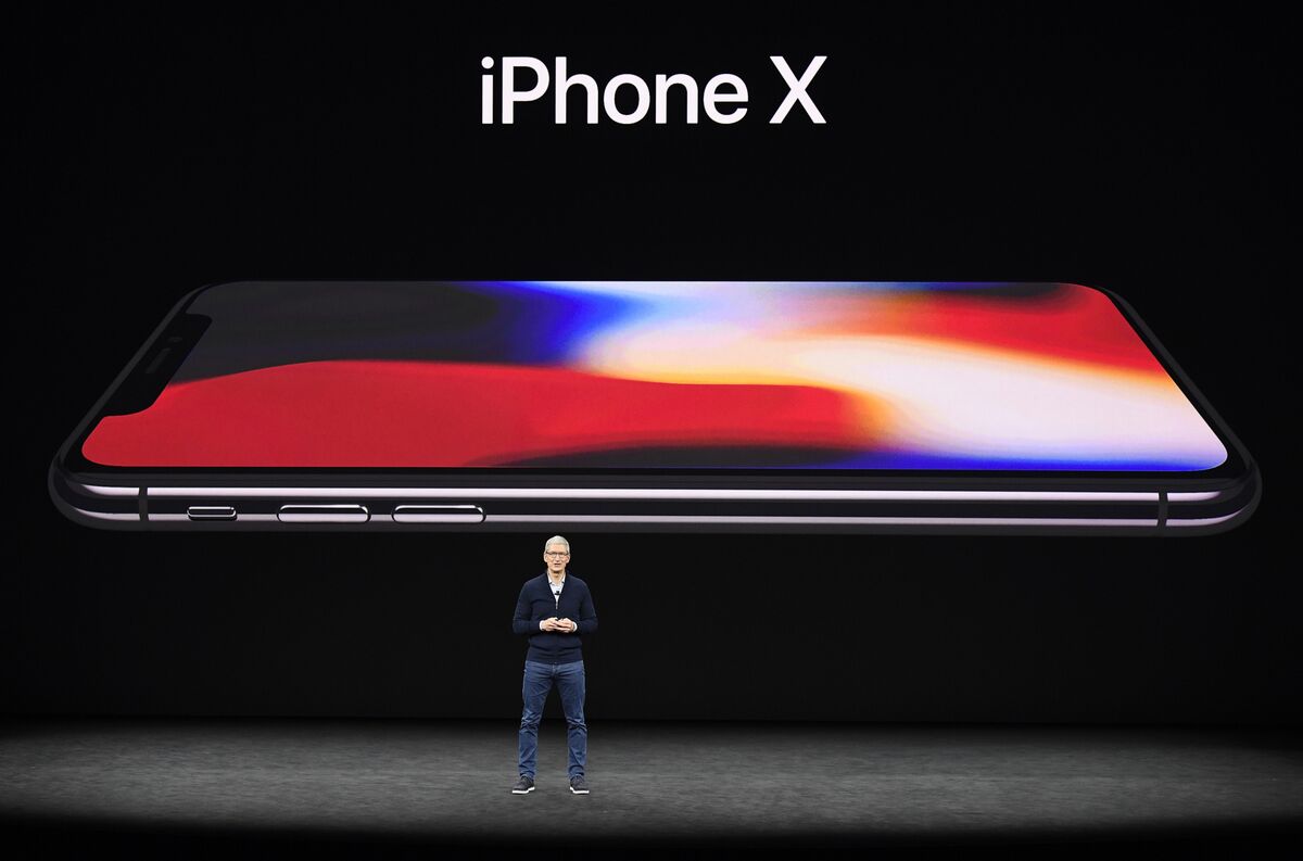 Apple to Kick Off Three-Year Plan to Reinvent Its Iconic iPhone