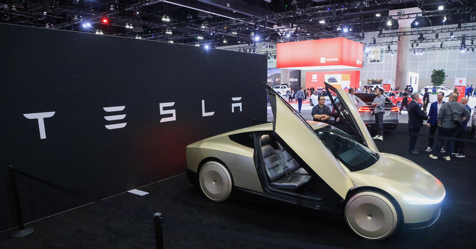 Exclusive: Trump's tariffs on Chinese parts for Cybercab, Semi disrupt Tesla's US production plans, source says