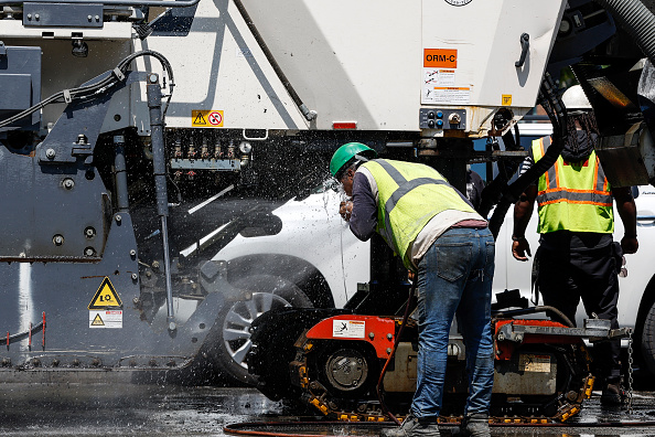 Hot world summer (Anna Moneymaker/Getty Images)