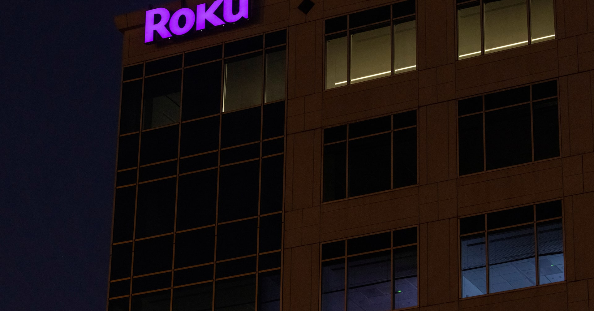 Roku forecasts annual revenue above estimates on strong ad sales; shares jump