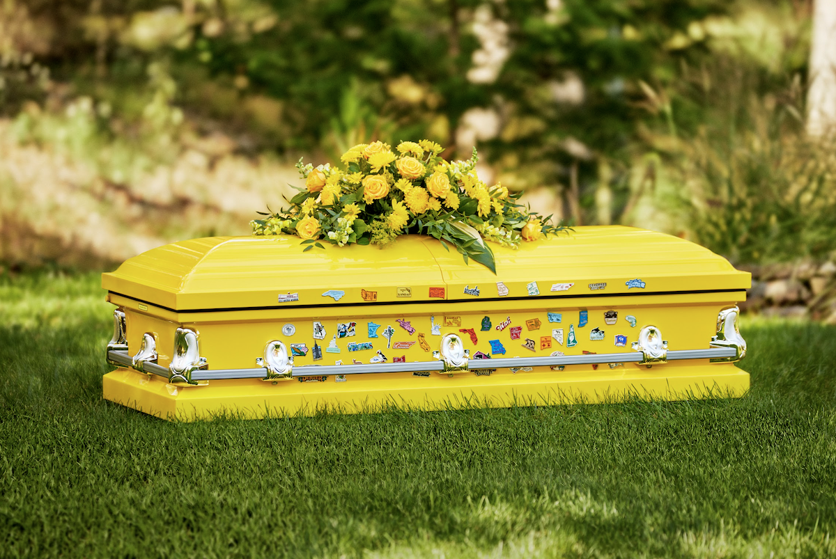 titan casket