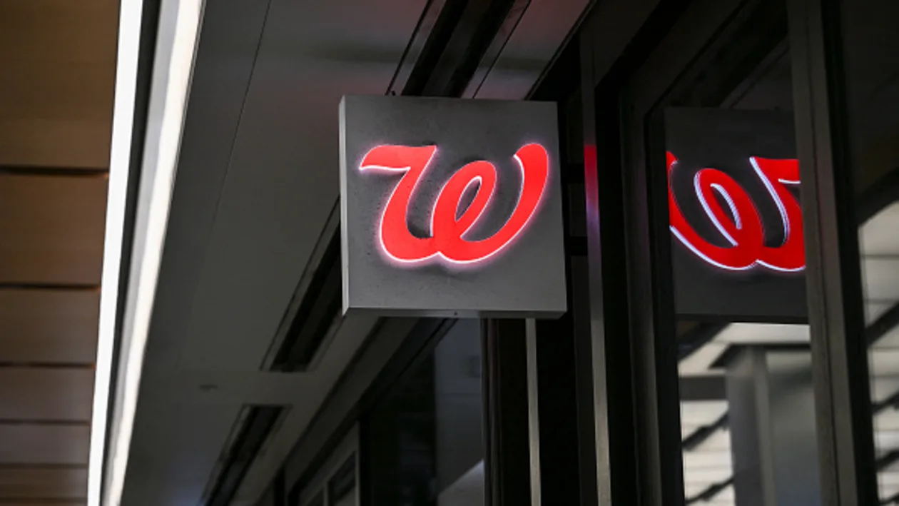 Walgreens sign in NYC