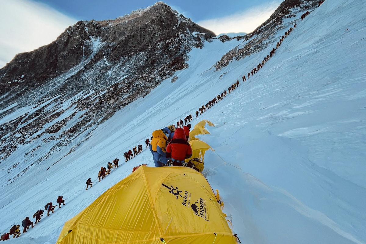 NEPAL-MOUNTAINEERING-EVEREST