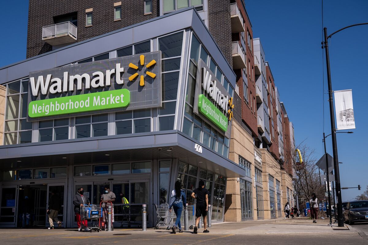 Walmart Asks Chinese Suppliers for Major Price Cuts on Trump Tariffs