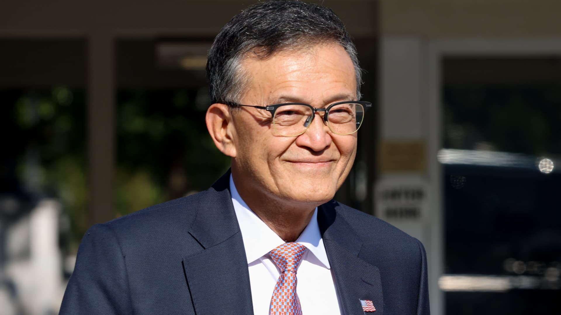 Intel stock rises after Trump touts 'very successful' CEO, applauds government's investment