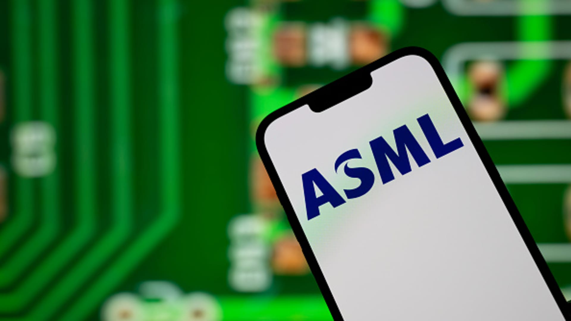 Critical chip firm ASML misses order expectations amid tariff uncertainty