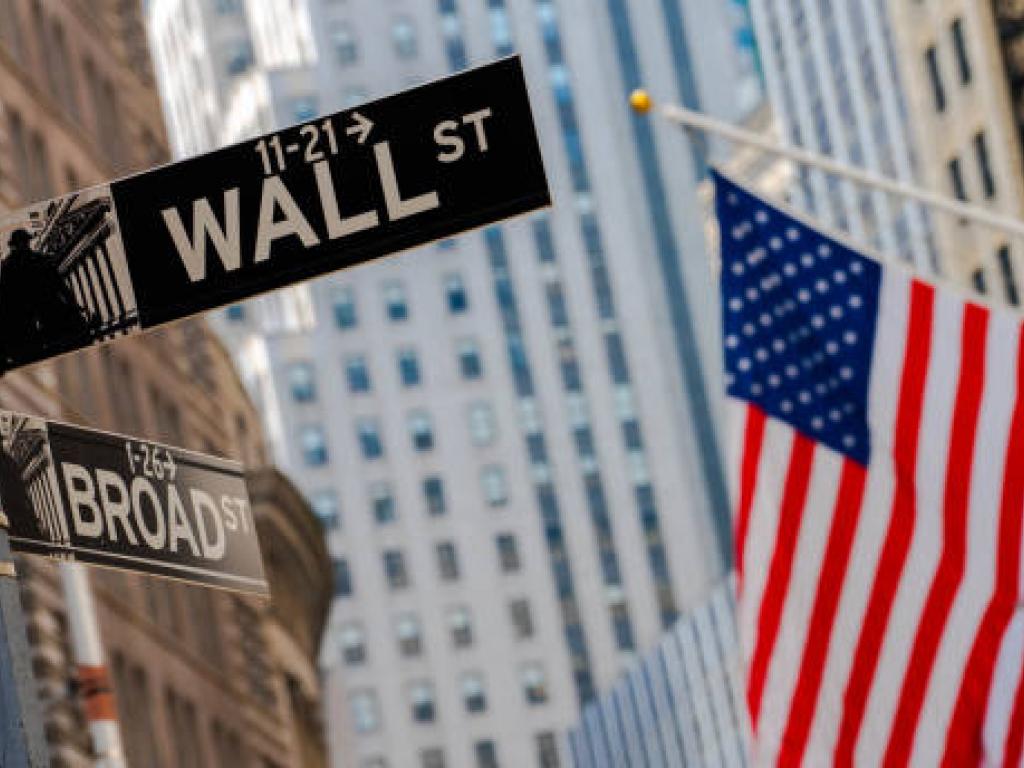Smith & Wesson Brands Reports Upbeat Earnings, Joins America's Car-Mart, HCI Group And Other Big Stocks Moving Higher On Friday