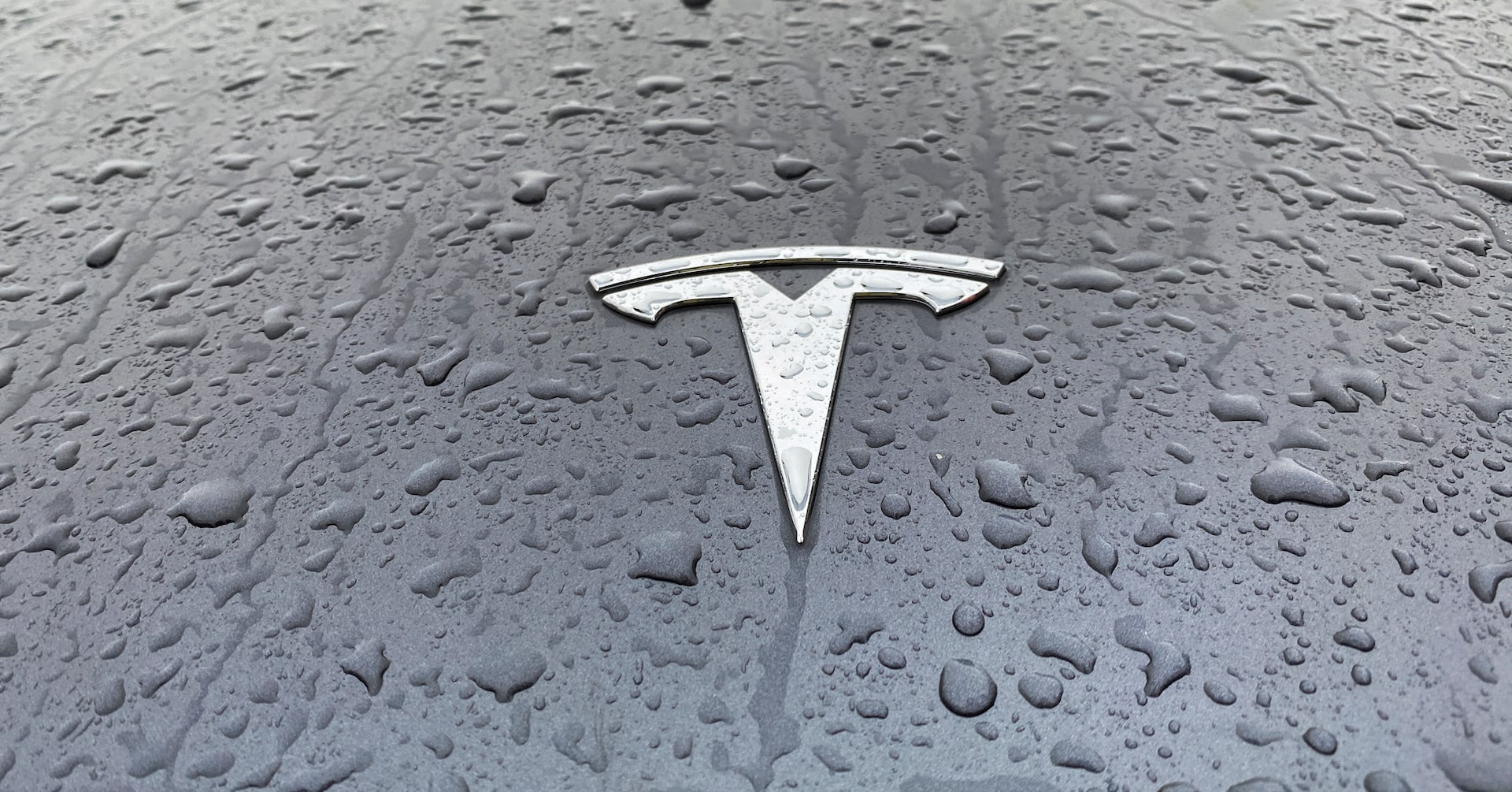 Tesla to recall nearly 13,000 US vehicles over battery risk