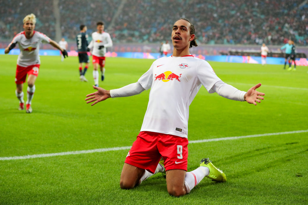 Frantic melt-up propels US stocks sharply higher to end May thumbnail