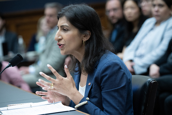 Lina Khan vs. Amazon (Brendan Smialowski/Getty Images)