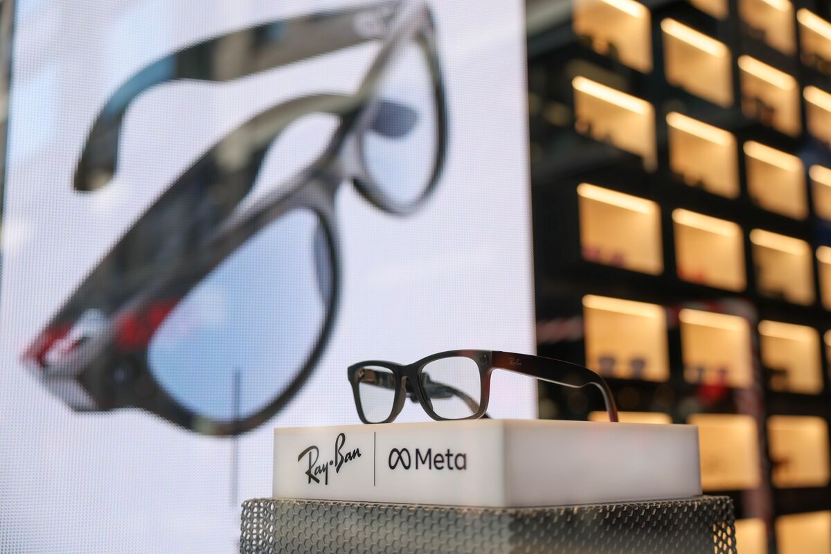 Meta Invests $3.5 Billion in World’s Largest Eye-Wear Maker in AI Glasses Push
