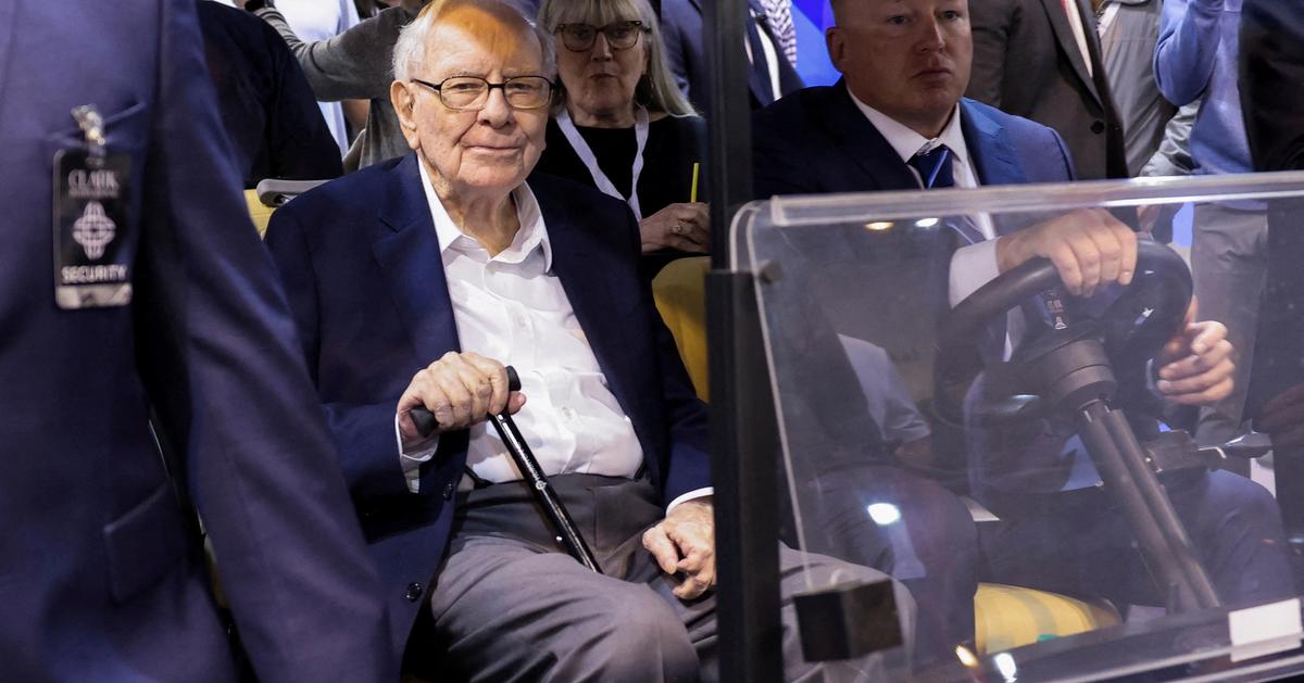 Berkshire-owned BNSF taps bankers for its own rail acquisition