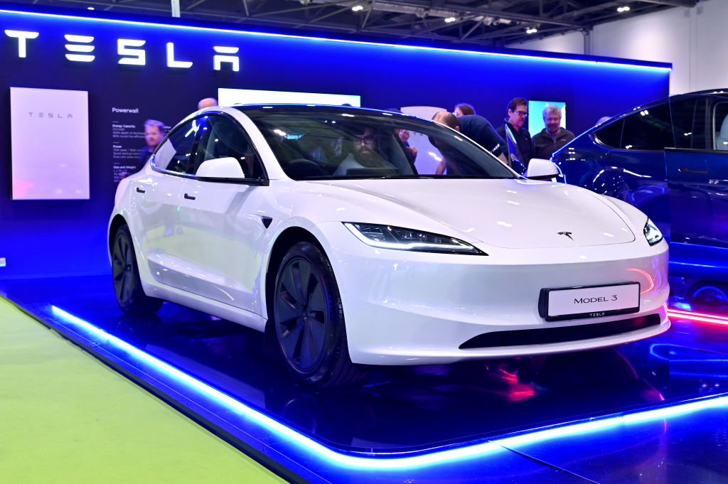 More Tesla recalls highlight continued chaos at the electric vehicle maker thumbnail
